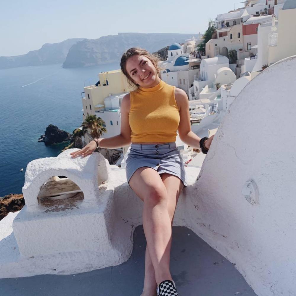 Meet your Posher, Emily